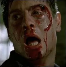 Qui joue l'officier Marvin Nash qui se fait horriblement mutiler par Mr Blonde ?