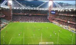 A quel club appartient ce stade ?