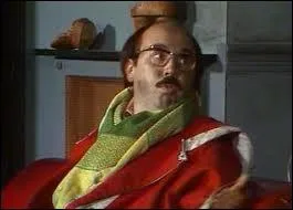 Il tient le rle du mari d'pouse x !