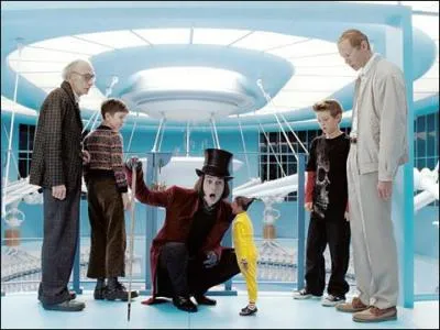 Le garon qui aime la tl et jouer au jeu-vido se nomme :