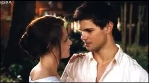  son mariage , Bella danse avec Seth :