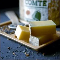 Quelle est l'astuce pour redonner de la fracheur  un morceau de comt dessch ?