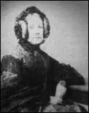 Comment s'appelait la mre de Jules Verne ?