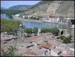Je vais passer mes vacances  Tournon-sur-Rhne. Connaissez-vous son dpartement ?