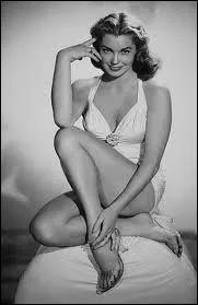 Cette pin-up actrice tait aussi une grande championne sportive. La reconnaissez-vous ?