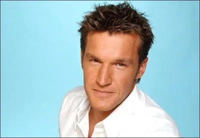 Benjamin Castaldi. Animateur tl. Il est le fils de l'acteur Jean-Pierre Castaldi et de la comdienne...