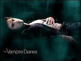 Dans la saison 3, quel est le prnom de la petite amie de Damon ?