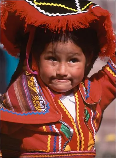 Le quechua est une langue officielle du Prou ?