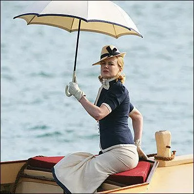 Dans quel film incarnait-t-elle le personnage de Lady Sarah Ashley ?