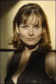 Comment s'appelle cette actrice de 'Plus belle la vie' ?