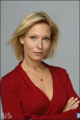 Comment s'appelle cette actrice de 'Plus belle la vie' ?