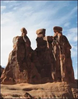 O se trouvent ces rochers dont la forme rappelle des indiens ptrifis ?