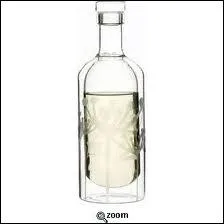 On y mlange galement quel type d'alcool fort, sachant que certains utilisent du cognac ?