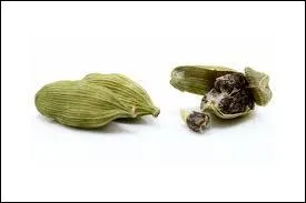 Quelques grains de cette pice au got subtil, issue d'une plante herbace des Indes, qui est ?