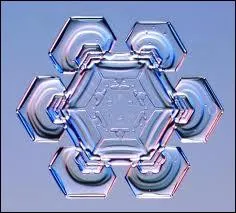 Qu'appelle-t-on au Canada la 'poudrerie', mot de vieux franais, et par chez nous le 'chasse-neige' ?