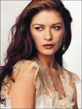 Dans le film 'Le Masque de Zorro', elle danse avec Antonio Banderas. Mais quelle est cette danse ?