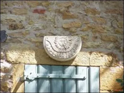 ''Chacun voit midi ---------------.''