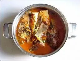 Le repas typique y est le poisson (symbole biblique) sous forme de soupe ou rti.