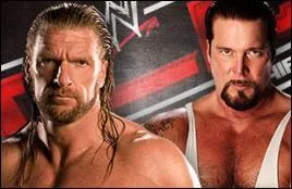 Triple H vs Kevin Nash : qui est le vainqueur ? (Sledgehammer Ladder Match)