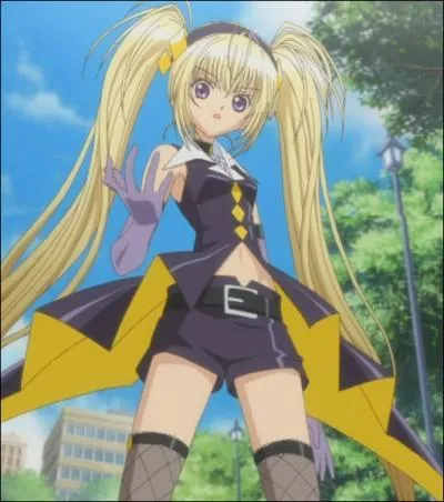 Quelle est cette chara nari et avec qui est-elle ?