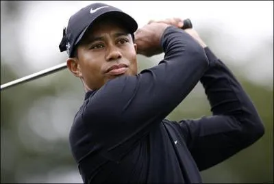 Golfeur amricain, n le 30 dcembre 1975, qui a remport quatre le Masters.