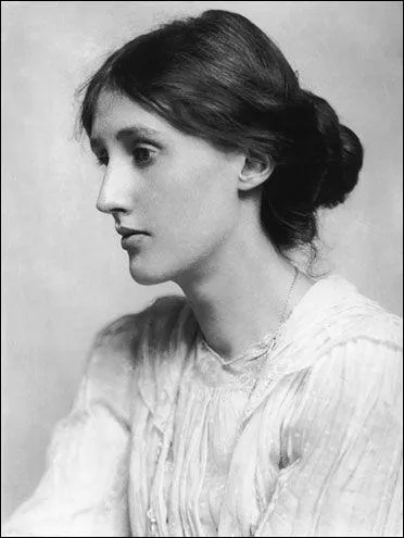Ecrivaine britannique, ne le 25 janvier 1882, dont l'oeuvre la plus clbre est 'Mrs. Dalloway'.