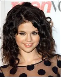 Avec qui sort-elle ?