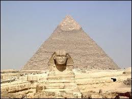 La pyramide de Kheops  Gizeh :