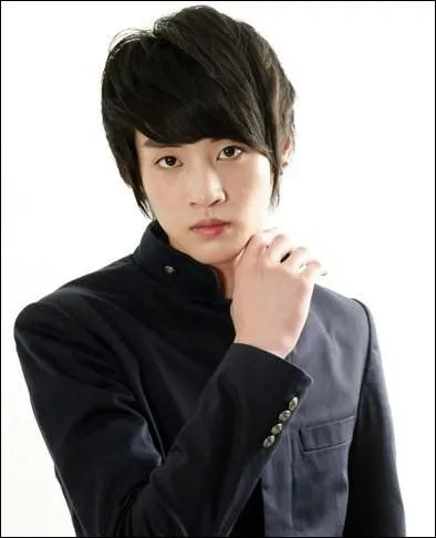 Qui est le Maknae (le plus jeune) ?