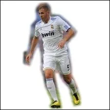 Un des meilleurs footballeurs franais de l'anne... . mais en Espagne :