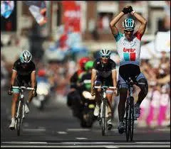 Le 24 avril, Lige-Bastogne-Lige, 3 me classique ardennaise est remporte par :