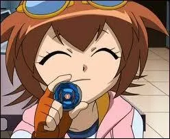 Comment s'appelle la petite fille qui connat tout sur les toupies ?