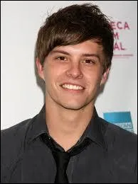 Quel rle joue-t-il ?