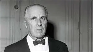 Il dita beaucoup, mais ne m'dita pas , il dite toujours (enfin la maison d'dition qu'il a cre) mais ne m'dite toujours pas et pourtant mon avatar... :