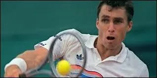 Qui est devenu n°1 mondial en 1983 ?