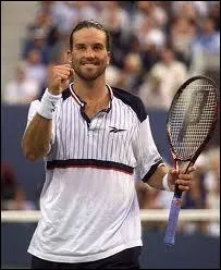 Qui est devenu n°1 mondial en 1999 ?