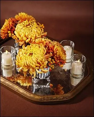 Une belle ide de petit bouquet  multiplier, ralis avec une fleur qui au Japon est trs utilise en dcoration, tandis que rserve chez nous  la tristesse, dommage...