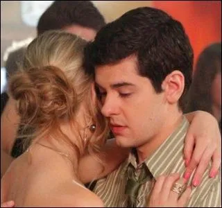 Avec lequel de ces garons Hanna n'est-elle jamais sortie ?