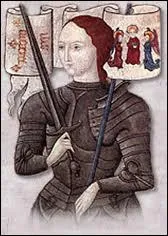 A 13 ans, elle entend des voix qui lui demandent de librer Orlans du sige des Anglais. Elle fera couronner Charles VII  Reims et sera brule vive  Rouen.