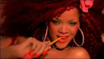Quelle(s) principale(s) chanson(s) chante Rihanna en 2011 ?