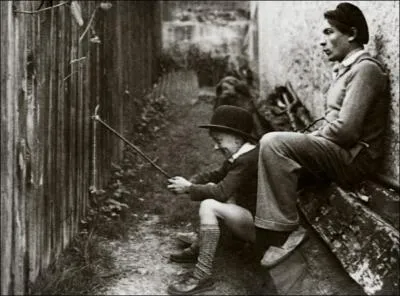 Qui a chant 'Notre Dame de la Mouise, vierge de la cloche de bois... ' ?
