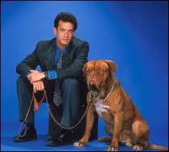 Dans quel film de 1989, un policier doit-il adopter le chien d'un ami tu par des criminels ?