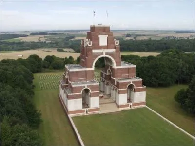 Le mmorial de cette photographie a t rig en mmoire des soldats de quelle guerre ?