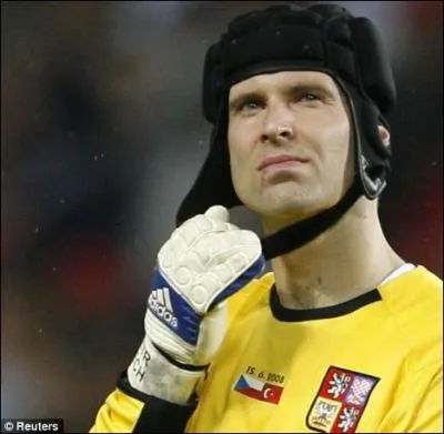 Petr Cech est le gardien de l'quipe nationale de...