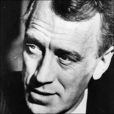 Acteur d'origine sudoise, n le 10 avril 1929, qui est surtout connu pour ses rles chez Ingmar Bergman et celui du Pre Merrin dans 'L'Exorciste'.