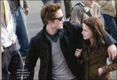 Que dit Bella quand Edward dit : 'Ce n'est qu'un modeste cottage' ? (chapitre 24)