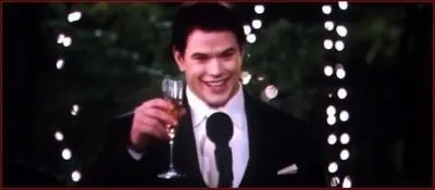 Quand Charlie et Emmett regardent le base-ball  la tl, de quoi parlent les blagues d'Emmett ? (chapitre 26)