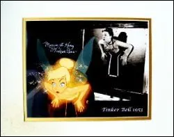 Elle joua seule, sans personne pour lui donner la rplique. Mais on conut pour elle... ?