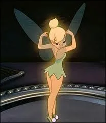 Comment se nomme Clochette dans sa langue d'origine, l'anglais, sachant que son nom signifie la clochette rtameuse, l'auteur indiquant qu'elle rpare bouilloires et casseroles ?