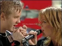 Quels membres du groupe Kyo chantent ' On a souffert en silence, et je te hais de tout mon corps' ?